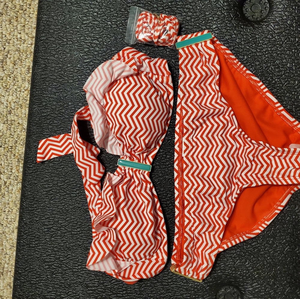 Zigzag Pattern Bikini